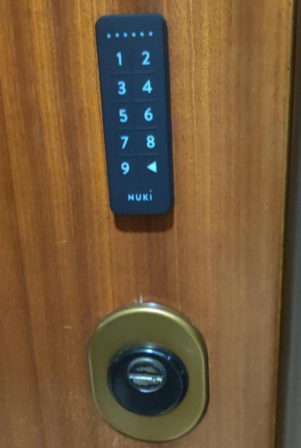 Frank Host Roma Lux , Metro A A 50 M, Simple Check-In Con Codice A Qualsiasi Orarioアパートメント エクステリア 写真